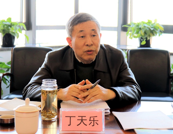 丁天乐.jpg