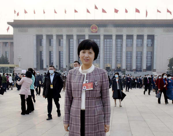 河南省 李海燕_副本.jpg