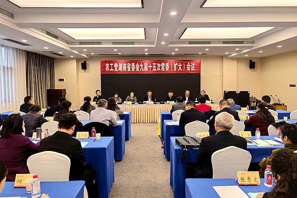 ece12580b0cf4440bf7e54ed3329a8e8.jpg